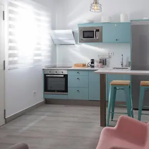 https://magnfico-apartamento-en-los-remedios.es-andalucia.com